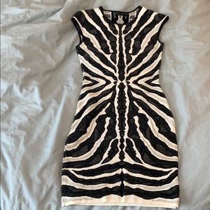 Black and white RVN dress